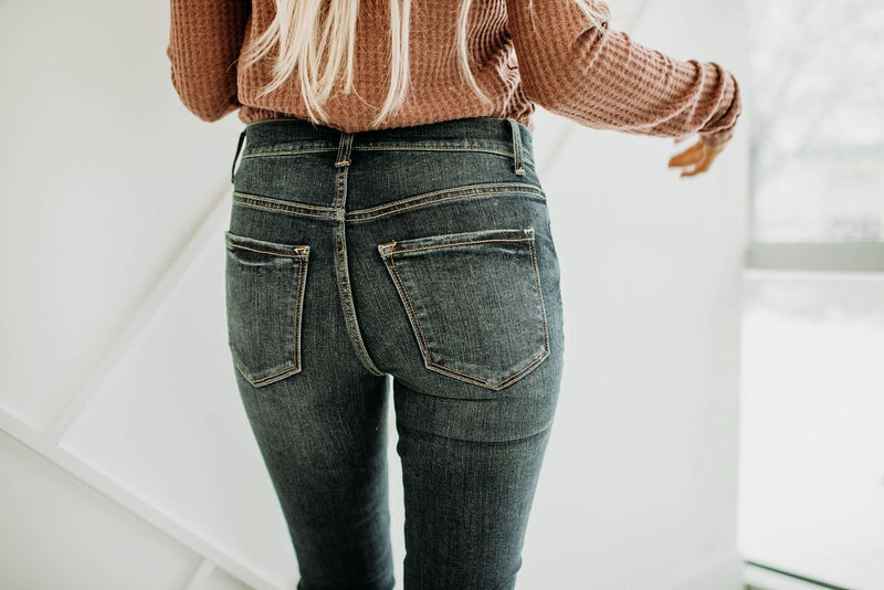 Daphne Button Front Jean - Mimic Apparel