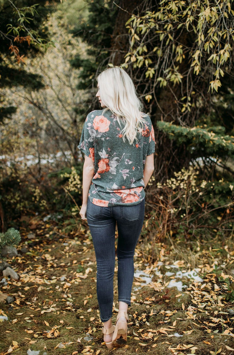 Fall for Floral Top - Mimic Apparel