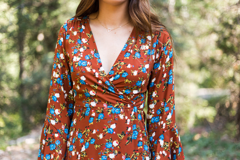 Farrah Floral Dress Brown - Mimic Apparel